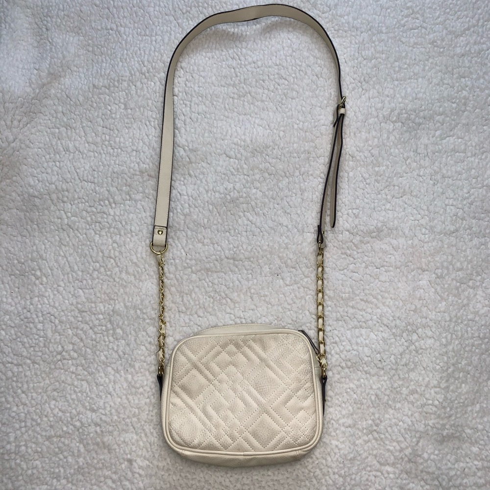 Crossbody purse